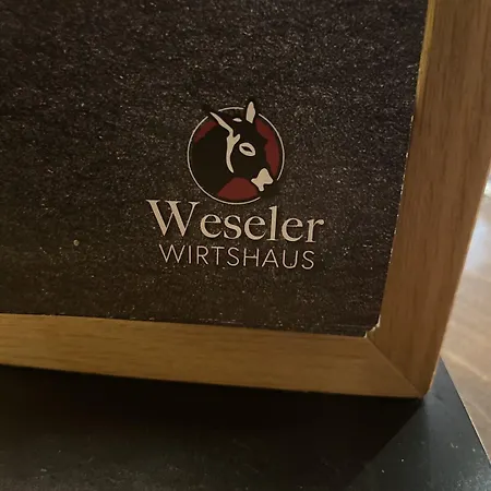 מלון דירות Weseler Wirtshaus וזל